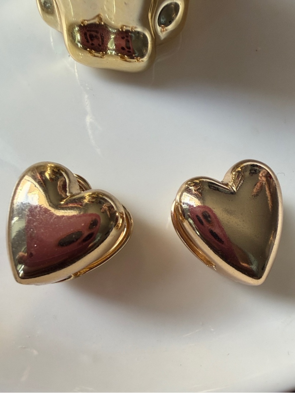 kate spade Gold Heart Stud Earrings